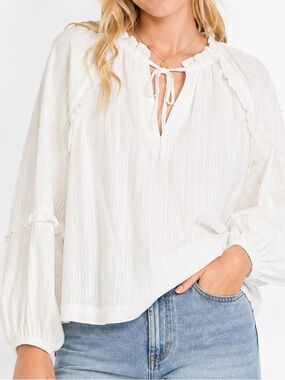 Old Navy Women’s XL White Ruffle Tie Neck Blouse NWT Cotton Balloon Sleeve